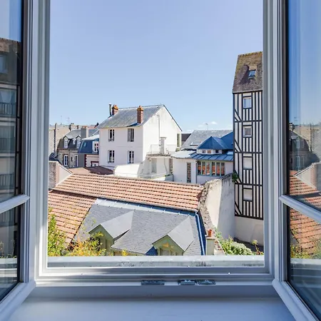 Victor Hugo By Interhome 펜션 도빌