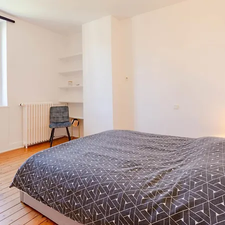 Victor Hugo By Interhome